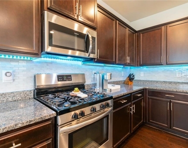 576 Dasheill Lane - Photo Thumbnail 21