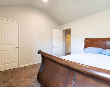 576 Dasheill Lane - Photo Thumbnail 36