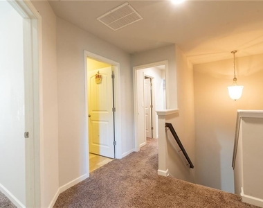 576 Dasheill Lane - Photo Thumbnail 32