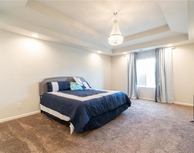 576 Dasheill Lane - Photo Thumbnail 13