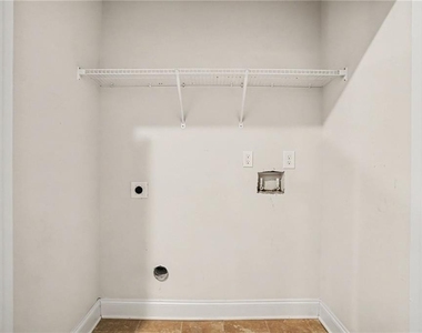 10139 Benton Woods Drive - Photo Thumbnail 22