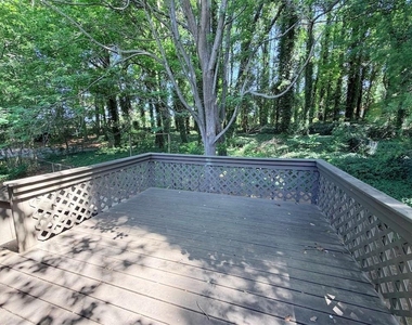 4421 Hopkins Lake Drive - Photo Thumbnail 8