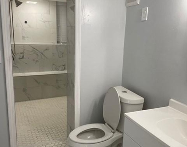 4421 Hopkins Lake Drive - Photo Thumbnail 22