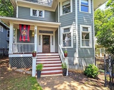 324 Brooks Avenue Ne - Photo Thumbnail 2