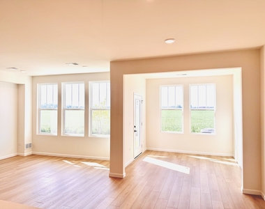 2177 Ryegrass Lane - Photo Thumbnail 6