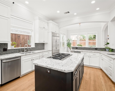 2215 Branard Street - Photo Thumbnail 11