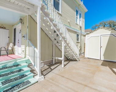 1406 Moody Avenue - Photo Thumbnail 2
