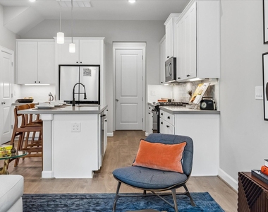 5218 Amber Sunrise Drive - Photo Thumbnail 13
