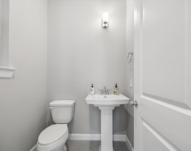 5218 Amber Sunrise Drive - Photo Thumbnail 34