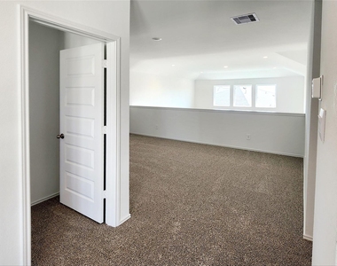 4127 Windstone Glen Way - Photo Thumbnail 16