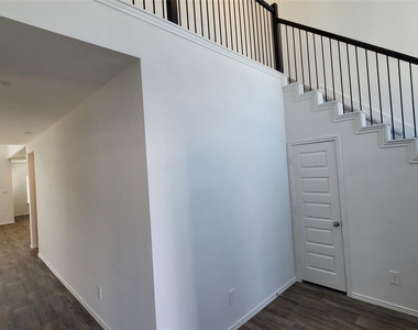 4127 Windstone Glen Way - Photo Thumbnail 11