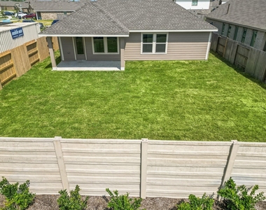 4706 Jasmine Heather Lane - Photo Thumbnail 16