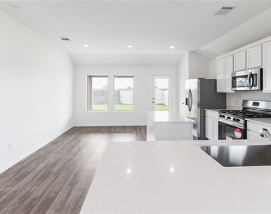 4706 Jasmine Heather Lane - Photo Thumbnail 4