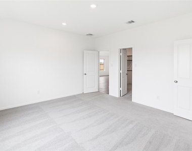 4706 Jasmine Heather Lane - Photo Thumbnail 8