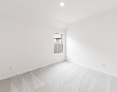 4706 Jasmine Heather Lane - Photo Thumbnail 11