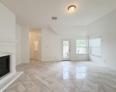 18126 Golden Falls Lane - Photo Thumbnail 19