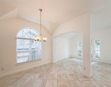 18126 Golden Falls Lane - Photo Thumbnail 7