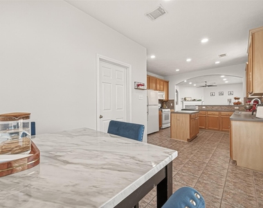 7023 Westford Park Lane - Photo Thumbnail 26
