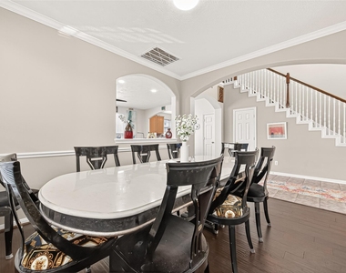 7023 Westford Park Lane - Photo Thumbnail 12