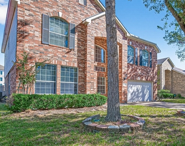 7023 Westford Park Lane - Photo Thumbnail 5