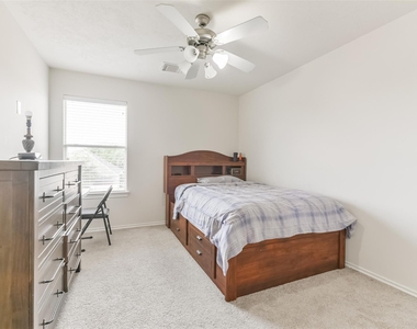 5418 Lilac Grove Lane - Photo Thumbnail 14