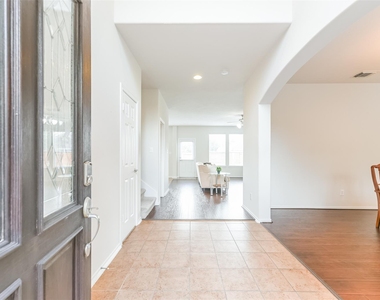 5418 Lilac Grove Lane - Photo Thumbnail 1