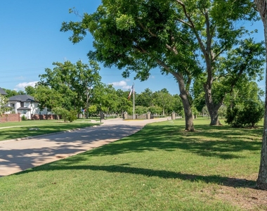 4706 Llano Loop - Photo Thumbnail 44