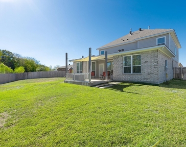 4105 Gregg Court - Photo Thumbnail 5