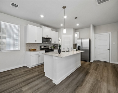 8409 Arden Valley Lane - Photo Thumbnail 7