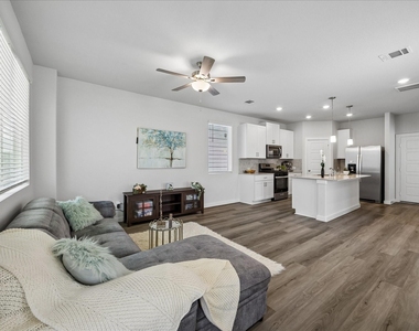 8409 Arden Valley Lane - Photo Thumbnail 11