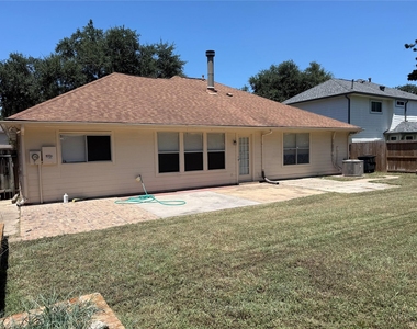 9035 Waving Fields Drive - Photo Thumbnail 18