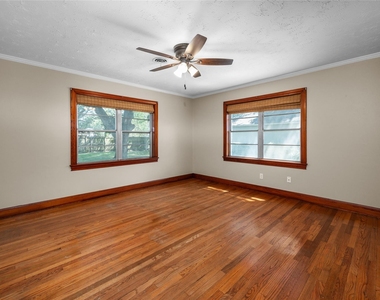 940 Hardeman Street - Photo Thumbnail 14
