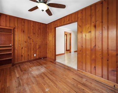 940 Hardeman Street - Photo Thumbnail 13