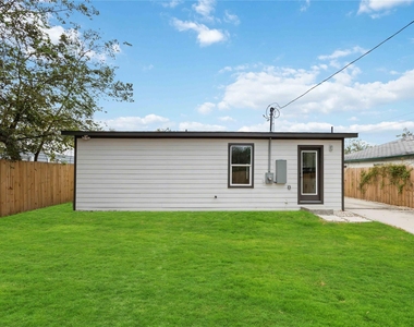 3405 Mount Pleasant Street - Photo Thumbnail 17