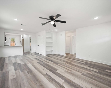 3405 Mount Pleasant Street - Photo Thumbnail 3