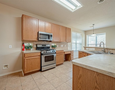 19718 Wren Forest Ln - Photo Thumbnail 18