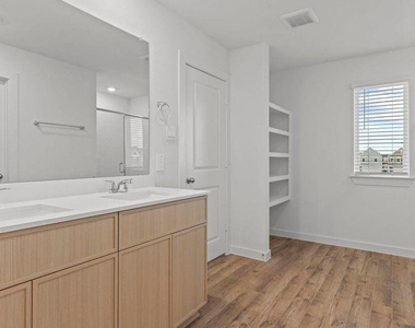 3562 Lovebird Lane - Photo Thumbnail 20
