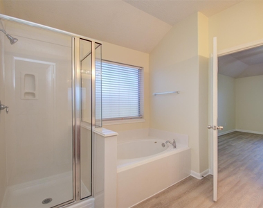 14903 Lanai Drive - Photo Thumbnail 29