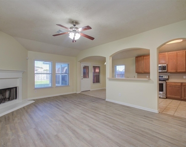 14903 Lanai Drive - Photo Thumbnail 15