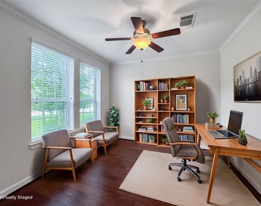 2514 Deerwood Heights Lane - Photo Thumbnail 4
