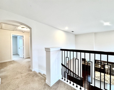 2514 Deerwood Heights Lane - Photo Thumbnail 27