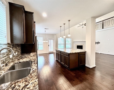 2514 Deerwood Heights Lane - Photo Thumbnail 17