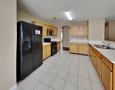 5215 Lavender Lane - Photo Thumbnail 1