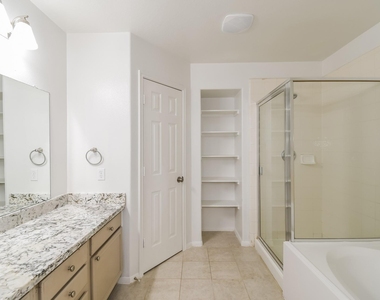1060 Cabot Cove - Photo Thumbnail 9