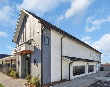 38634 Spur 149 Rd - Photo Thumbnail 32
