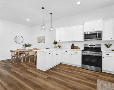 38634 Spur 149 Rd - Photo Thumbnail 6