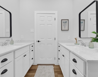 38634 Spur 149 Rd - Photo Thumbnail 11