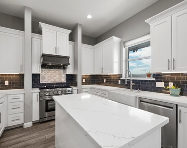 116 Waterstone Drive - Photo Thumbnail 2