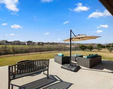 116 Waterstone Drive - Photo Thumbnail 37