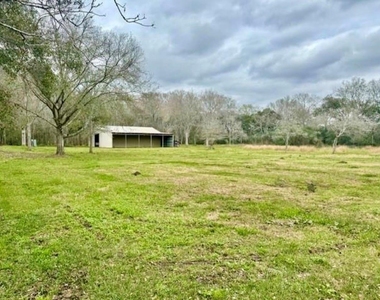 327 County Road 735 - Photo Thumbnail 14